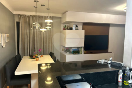 Apartamento à venda com 3 quartos, sendo 1 suíte, em Jardim Luanda, São Paulo, SP