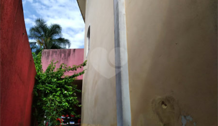 Sobrado à venda com 3 quartos, sendo 1 suíte,  em Tremembé, São Paulo, SP