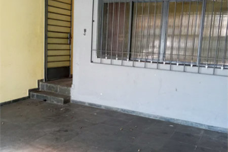 Casa à venda com 3 quartos, sendo 2 suítes, em Jardim Maria Duarte, São Paulo, SP