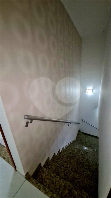 Sobrado à venda com 3 quartos, sendo 1 suíte,  em Jardim Leocádia, Sorocaba, SP