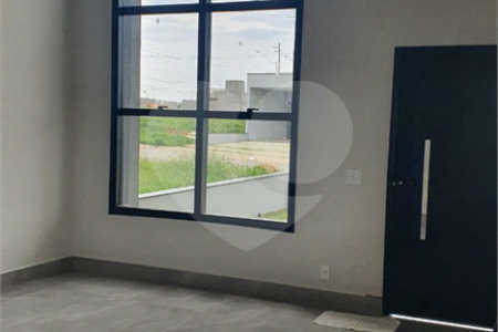 Casa à venda com 3 quartos, sendo 1 suíte, no condomínio Residencial Evidências, Indaiatuba - SP