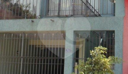 Sobrado à venda com 3 quartos em Jardim Peri, São Paulo, SP