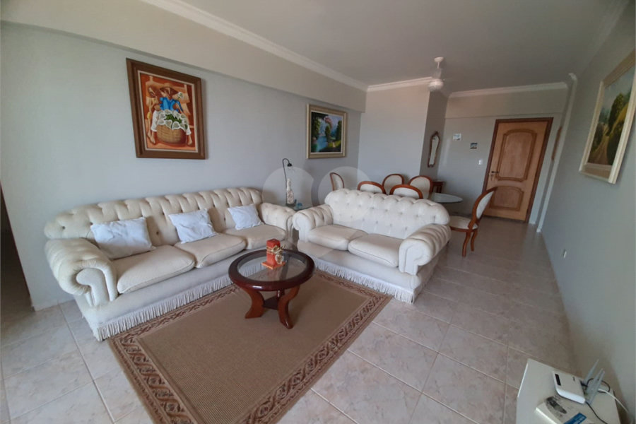 Apartamento à venda com 2 quartos, sendo 1 suíte, em Vera Cruz, Mongaguá, SP