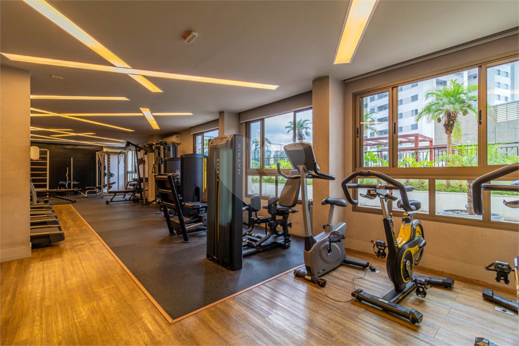 Apartamento à venda com 2 quartos, sendo 1 suíte,  em Santo Amaro, São Paulo, SP