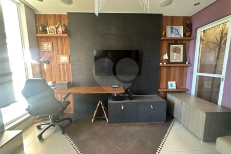 Casa à venda com 3 quartos, sendo 1 suíte, no condomínio Ibiti Royal Park, Sorocaba - SP
