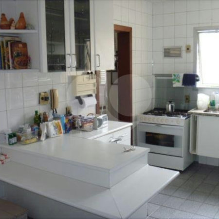 Apartamento à venda com 4 quartos, sendo 2 suítes,  em Vila Suzana, São Paulo, SP
