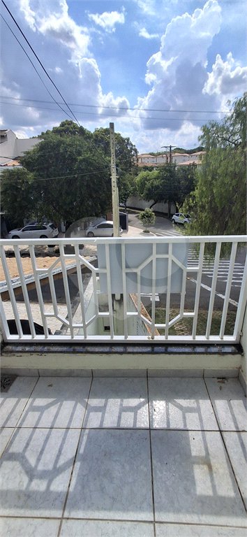 Sobrado à venda com 4 quartos, sendo 1 suíte, em Portal das Acácias, Indaiatuba, SP