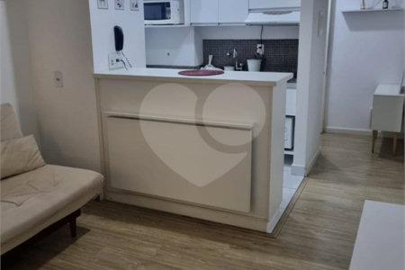 Flat à venda com 1 suíte em Moema, São Paulo, SP
