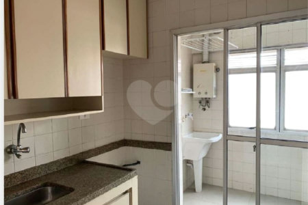 Apartamento à venda com 2 quartos em Vila Nova Conceição, São Paulo, SP