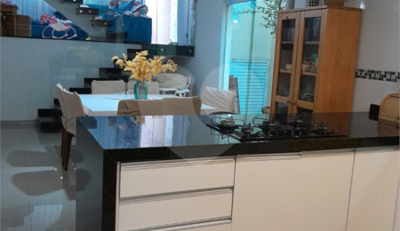 Sobrado à venda com 3 quartos, sendo 1 suíte,  em Limão, São Paulo, SP