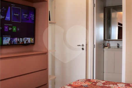 Apartamento à venda com 2 quartos, sendo 1 suíte, em Parada Inglesa, São Paulo, SP