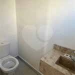 Villagio à venda com 2 suítes em Jardim Santo Antônio, Atibaia, SP