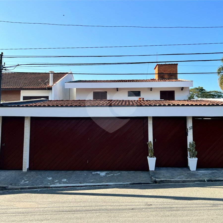 Casa à venda com 4 quartos, sendo 3 suítes, em Chácara Monte Alegre, São Paulo, SP