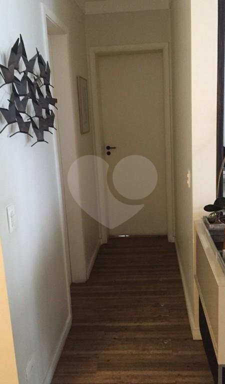Apartamento à venda com 3 quartos, sendo 1 suíte,  em Vila Morumbi, São Paulo, SP