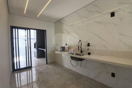 Casa à venda com 3 quartos, sendo 1 suíte,  no condomínio Horto Florestal Villagio, Sorocaba - SP