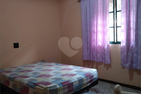 Casa à venda com 9 quartos, sendo 5 suítes,  no condomínio Residencial Rio Verde, Araçoiaba da Serra - SP