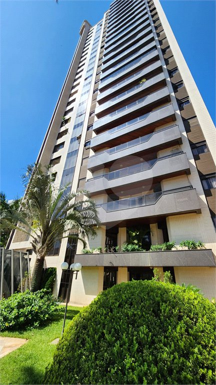 Apartamento à venda com 4 suítes em Bosque da Saúde, São Paulo, SP