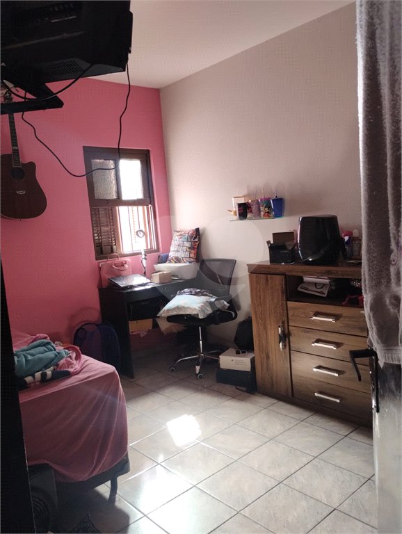 Casa à venda com 3 quartos em Vila Nova Cintra, Mogi das Cruzes, SP