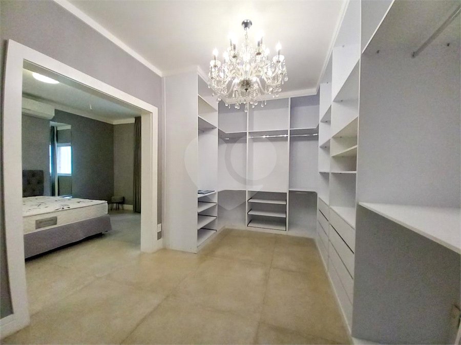 Apartamento à venda com 4 quartos, sendo 1 suíte, em Jardim Paulista, São Paulo, SP