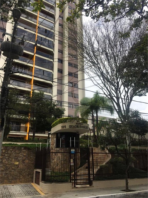 Apartamento à venda com 4 quartos, sendo 2 suítes, em Vila Mariana, São Paulo, SP