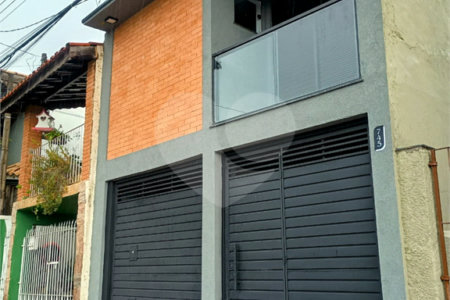Belíssimo Sobrado com 3 Quartos e 135m² A/C à Venda no Jardim Alvinópolis - Atibaia