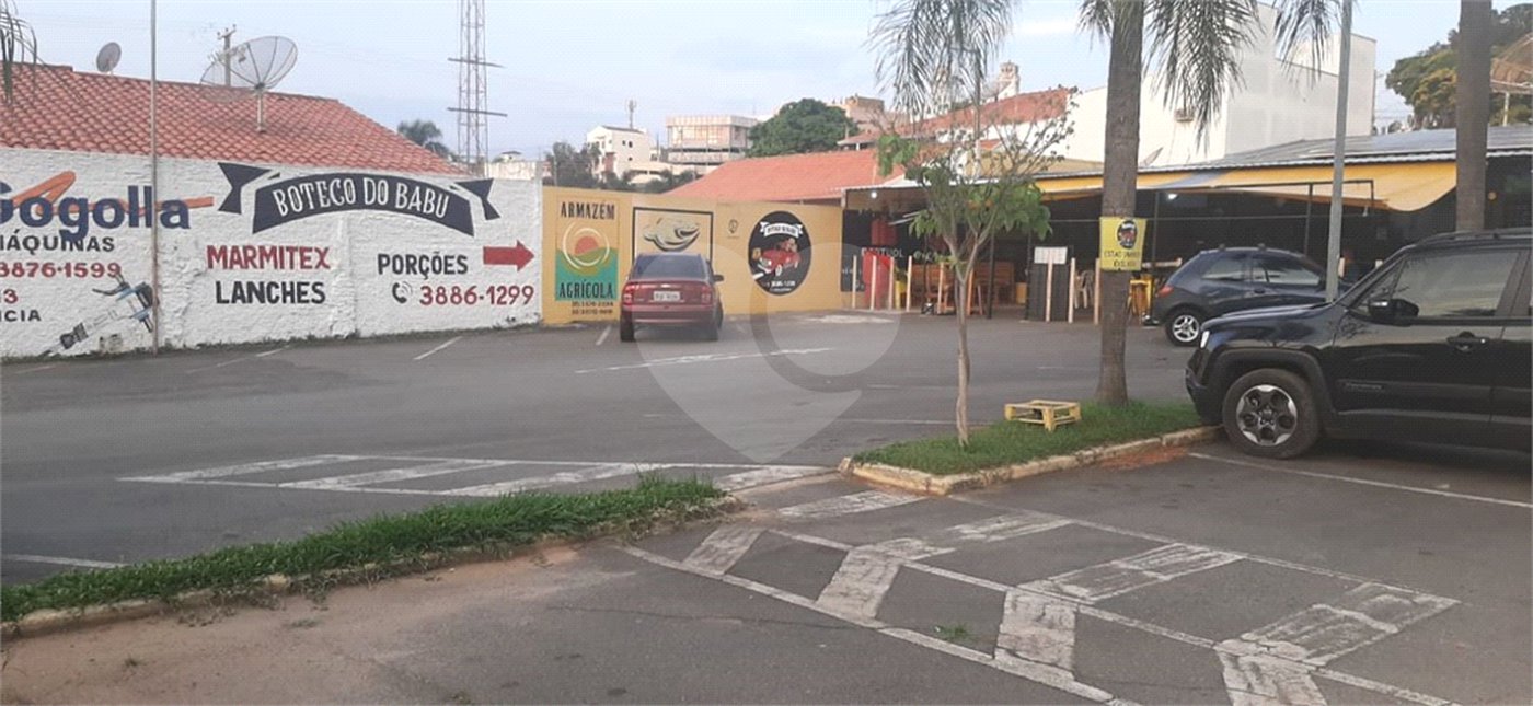 Salão à venda no Centro, Vinhedo, SP