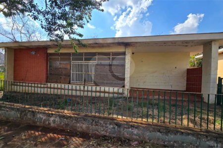 Casa à venda com 4 quartos em Vila Xavier (vila Xavier), Araraquara, SP