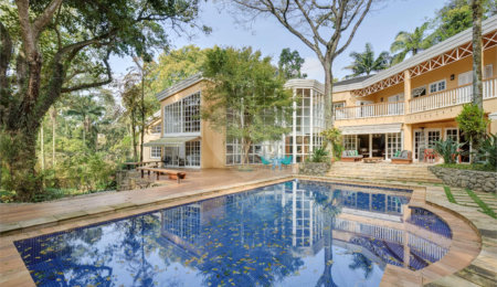 Casa à venda com 5 suítes no condomínio Chácara Flora, São Paulo - SP