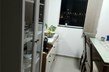 Apartamento à venda com 2 quartos em Cidade Antônio Estevão de Carvalho, São Paulo, SP