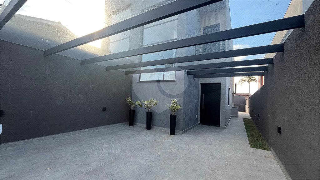 Casa à venda ou para alugar com 3 suítes em Nova Gardênia, Atibaia, SP