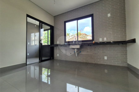 Casa à venda com 3 suítes no condomínio Terras de São Francisco, Vinhedo - SP