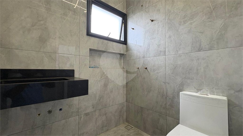 Casa à venda com 3 quartos, sendo 1 suíte, no condomínio Villagio Milano, Sorocaba - SP