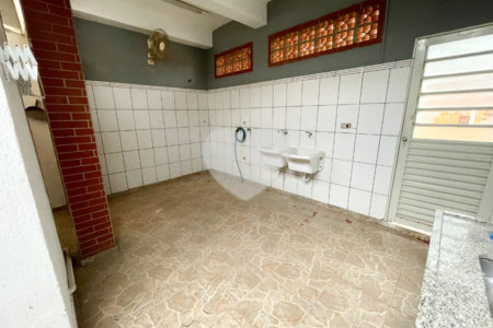 Casa à venda com 2 quartos, sendo 1 suíte, no condomínio Residencial Dona Lilla, Itu - SP