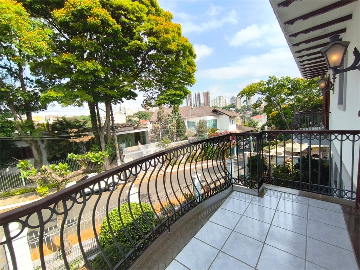 Sobrado para alugar com 4 quartos, sendo 2 suítes, em Jardim França, São Paulo, SP
