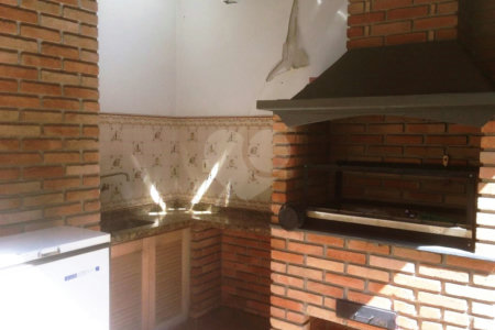Sobrado à venda com 3 quartos, sendo 1 suíte, em Vila Gustavo, São Paulo, SP