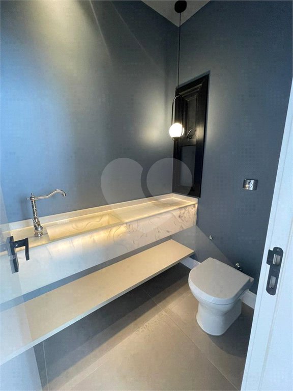 Casa à venda com 3 suítes no condomínio Residencial Granville, Atibaia - SP