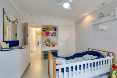Casa à venda com 4 suítes em Jardim Marajoara, São Paulo, SP