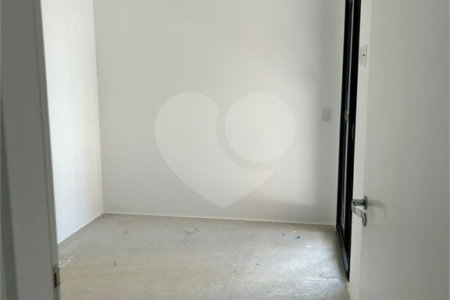 Apartamento à venda com 3 quartos, sendo 1 suíte, em Vila Bastos, Santo André, SP