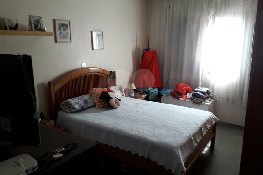 Sobrado à venda com 3 quartos, sendo 1 suíte, em Tremembé, São Paulo, SP
