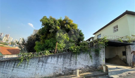 Sobrado à venda com 3 quartos, sendo 1 suíte,  em Santana, São Paulo, SP