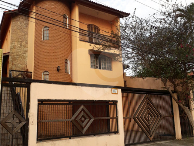 Sobrado à venda com 3 suítes em Vila Bonilha, São Paulo, SP