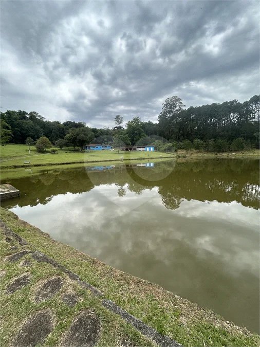 Sítio à venda com 5 quartos, sendo 2 suítes,  em Marmeleiro, São Roque, SP