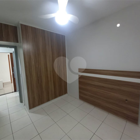 Casa à venda com 3 quartos, sendo 1 suíte, no condomínio Terra Nova, Várzea Grande - MT