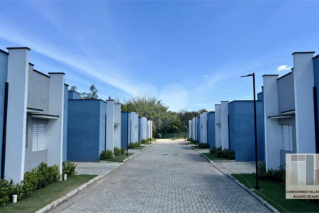 Casa à venda com 2 suítes no condomínio Villággio Álvaro Scalet, Salto - SP
