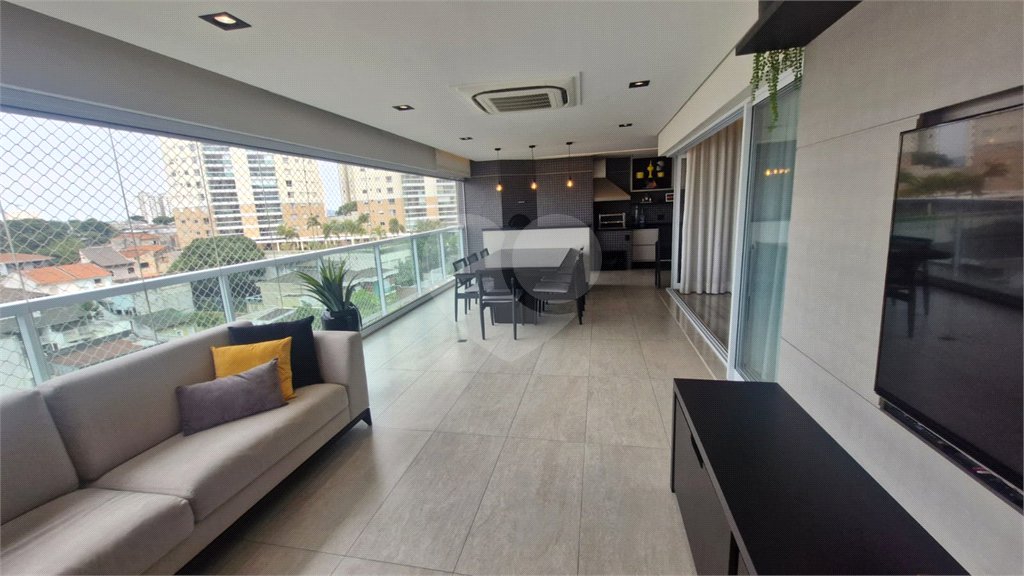 Apartamento à venda com 3 suítes em Santana, São Paulo, SP