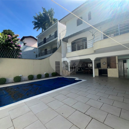 Casa à venda com 5 quartos, sendo 4 suítes,  em Jardim Franca, São Paulo, SP