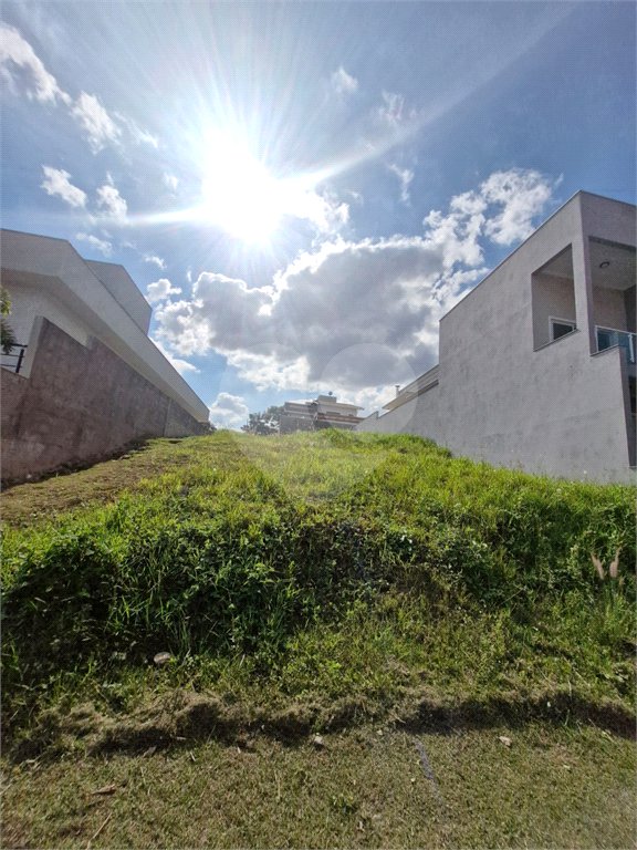 Terreno à venda no condomínio Bosque dos Cambarás, Valinhos - SP