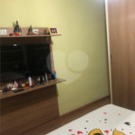 Casa à venda com 3 quartos, sendo 1 suíte, no condomínio Residencial Sabará, São Paulo - SP