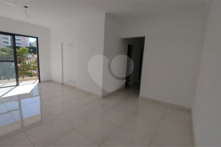 Apartamento à venda com 3 quartos, sendo 1 suíte, em Vila Independência, Sorocaba, SP