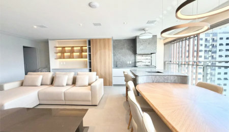 Apartamento à venda com 3 suítes em Campo Belo, São Paulo, SP